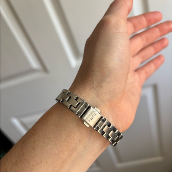 Fossil Watch - Picture 2 of 5